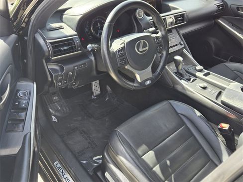 Used 2020 Lexus IS 300 F Sport w/ F Sport Package image 11