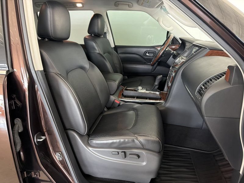 Used 2019 INFINITI QX80 Luxe AWD/4WD image 22
