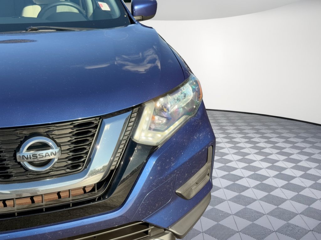 Used 2017 Nissan Rogue S FWD image 16
