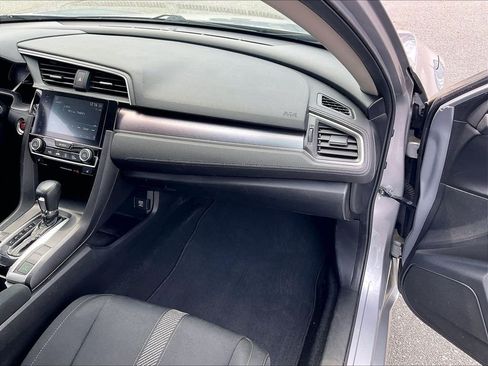 Used 2018 Honda Civic EX-T image 12