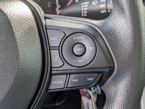 Used 2023 Toyota RAV4 LE image 19