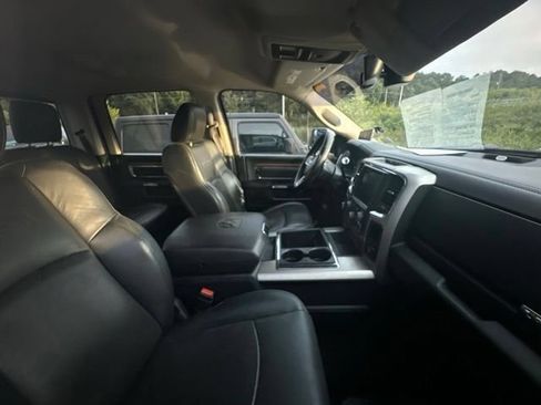 Used 2015 RAM 2500 Laramie w/ Convenience Group AWD/4WD image 30