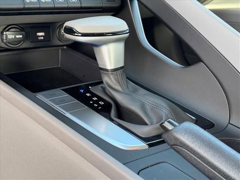 Used 2023 Hyundai Elantra SEL image 20