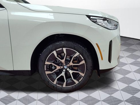 Used 2026 BMW X3 xDrive30 w/ Convenience Package image 11