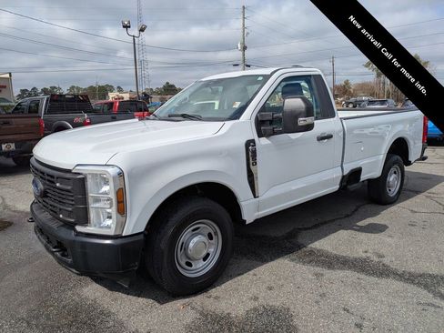 Used 2024 Ford F250 XL image 8