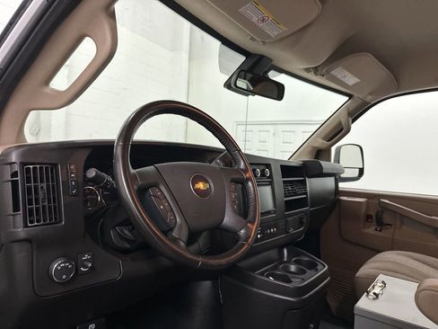 Used 2021 Chevrolet Express 2500 w/ Driver Convenience Package RWD image 29