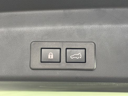 Used 2025 Subaru Ascent Bronze Edition w/ Popular Package #2 image 14