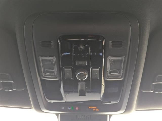 New 2026 GMC Yukon XL Denali AWD/4WD image 25