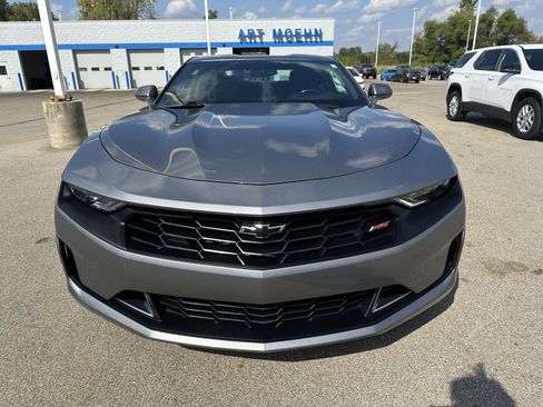 Used 2020 Chevrolet Camaro LT w/ RS Package image 10
