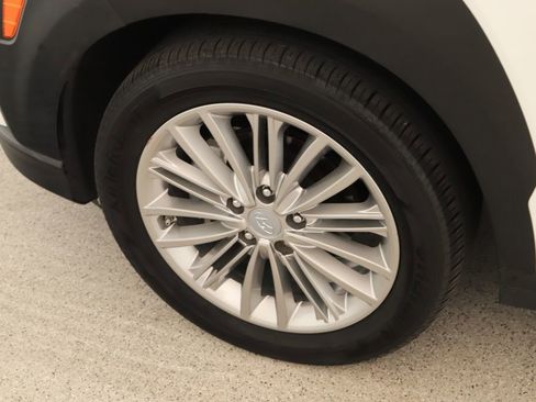 Used 2021 Hyundai Kona SEL FWD image 37