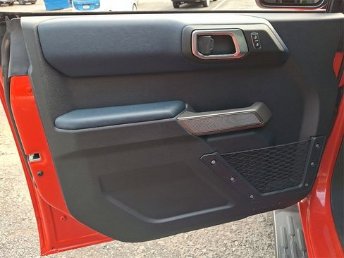 Used 2023 Ford Bronco Outer Banks image 13