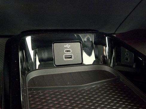 Used 2025 Ford Mustang Mach-E Premium AWD/4WD image 25