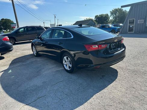 Used 2023 Chevrolet Malibu LS FWD image 38
