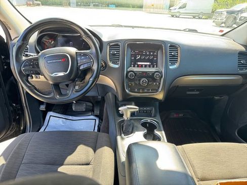 Used 2018 Dodge Durango SXT w/ 3rd Row Seating Group AWD/4WD image 21