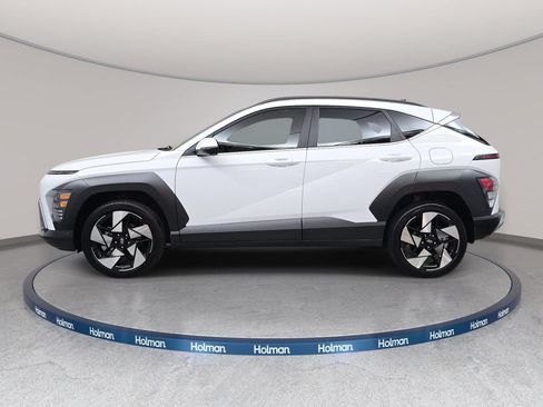 Used 2024 Hyundai Kona Limited AWD/4WD image 9