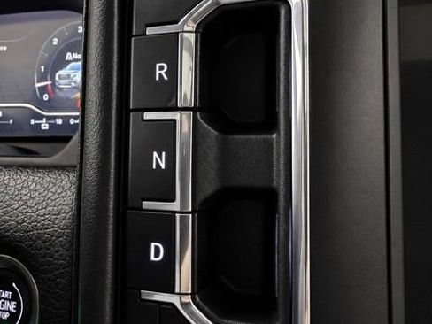 Used 2023 GMC Yukon Denali w/ Advanced Technology Package AWD/4WD image 42