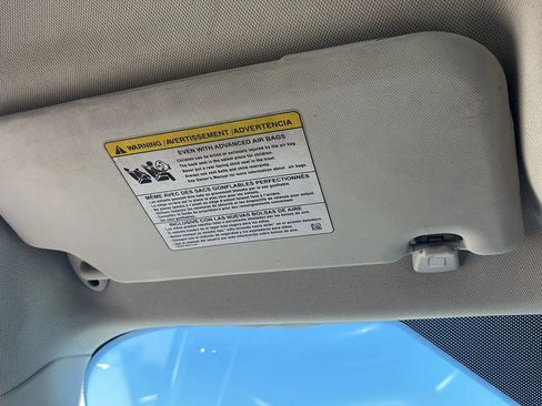 Used 2013 Ford Focus Electric Hatchback FWD image 15