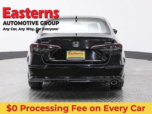 Used 2024 Honda Civic Sport image 6