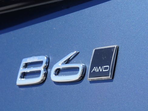 New 2026 Volvo XC90 B6 Plus w/ Protection Package Premier image 7