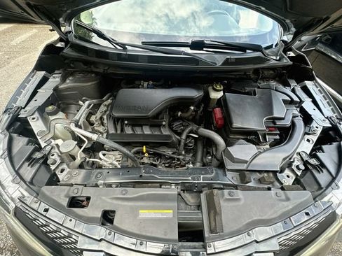 Used 2019 Nissan Rogue Sport SV AWD/4WD image 28