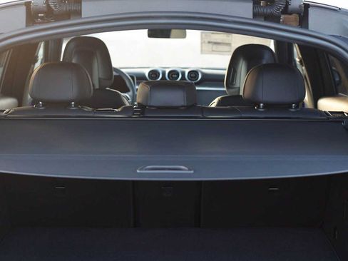 Used 2026 Mercedes-Benz GLC 300 4MATIC image 31