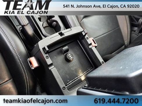 Used 2023 Jeep Wrangler Unlimited Sahara AWD/4WD image 33