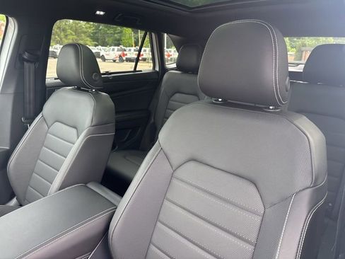 New 2026 Volkswagen Atlas Cross Sport SEL R-Line AWD/4WD image 27