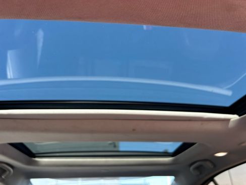 Used 2016 Nissan Maxima Platinum FWD image 20