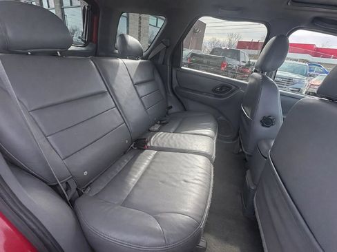Used 2002 Ford Escape XLT image 12
