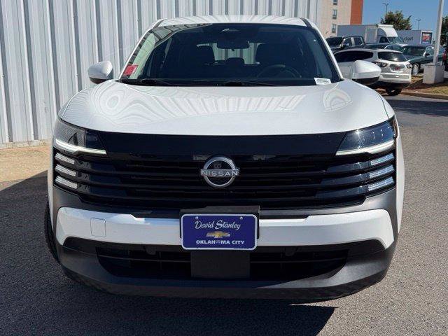 Used 2025 Nissan Kicks SV w/ Illumination Package AWD/4WD image 21