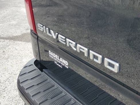 Used 2024 Chevrolet Silverado 1500 High Country RWD image 11