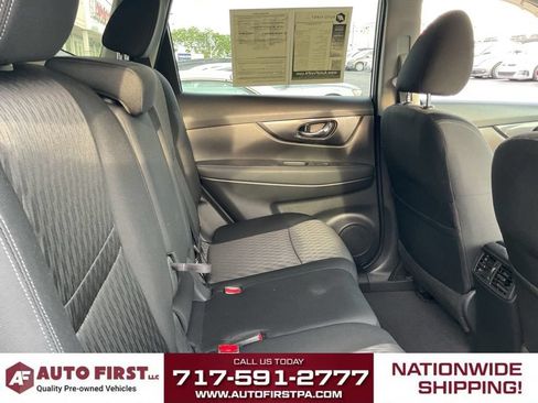 Used 2017 Nissan Rogue SV w/ SV Premium Package AWD/4WD image 13