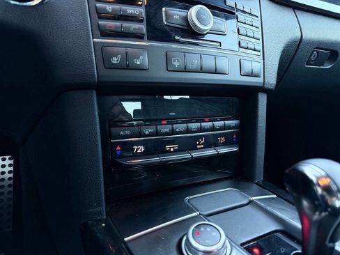 Used 2010 Mercedes-Benz E 63 AMG Sedan image 9