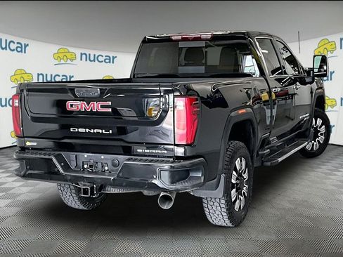 Used 2024 GMC Sierra 3500 Denali AWD/4WD image 6