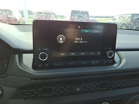 Used 2023 Honda Accord LX image 13
