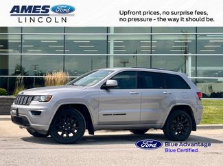 Used 2019 Jeep Grand Cherokee Altitude AWD/4WD video 1