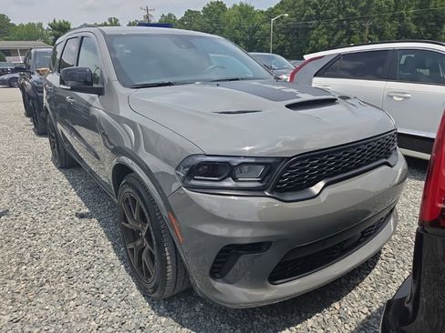 Used 2025 Dodge Durango R/T AWD/4WD image 2
