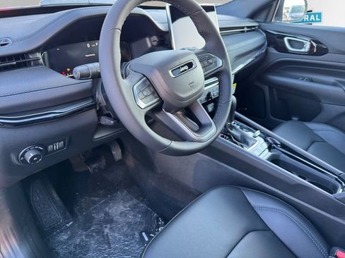 New 2026 Jeep Compass Limited w/ Sun, Sound & Navigation Group AWD/4WD image 11