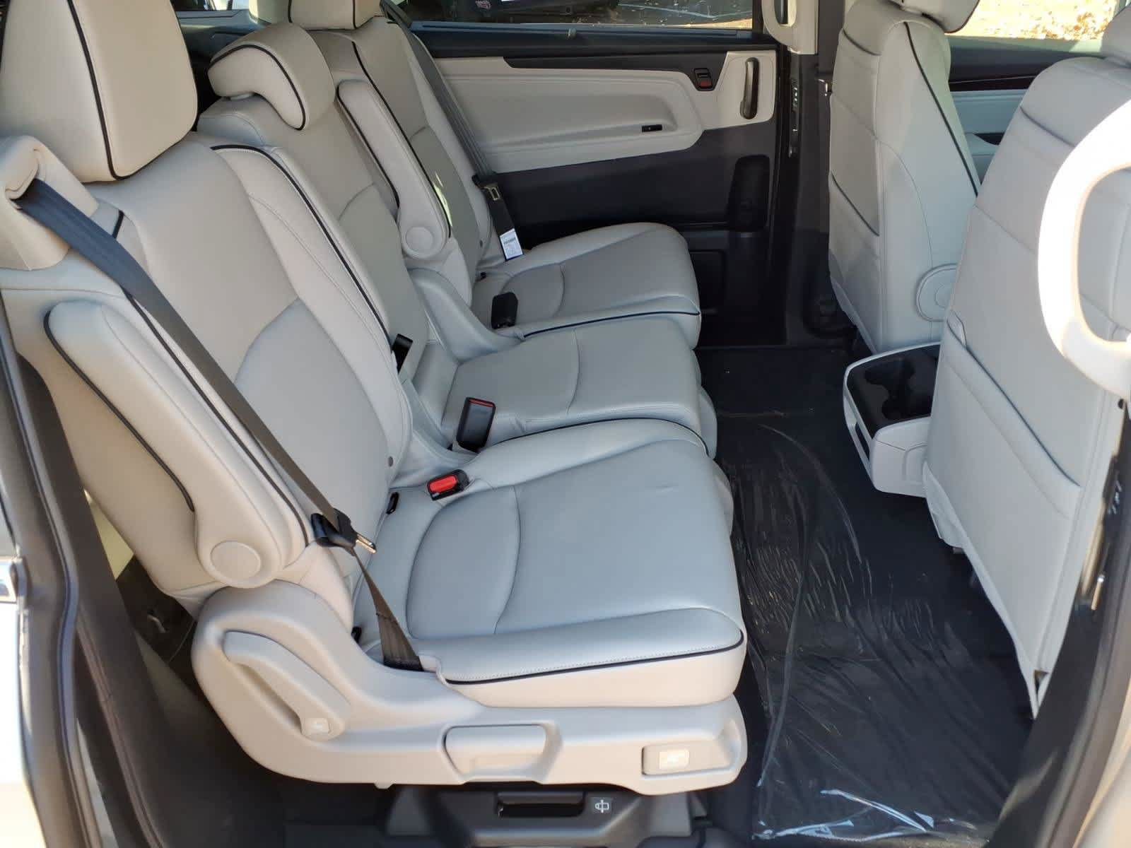 New 2027 Honda Odyssey Touring image 12