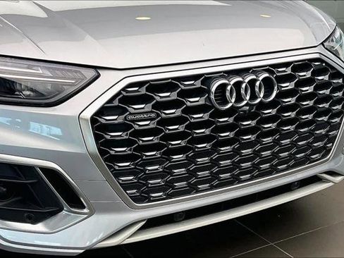 Used 2023 Audi Q5 2.0T Premium Plus AWD/4WD image 32