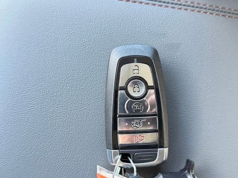 New 2026 Ford Explorer Active w/ Active Comfort Package image 21