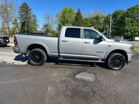 Used 2021 RAM 3500 Laramie w/ Night Edition AWD/4WD image 6