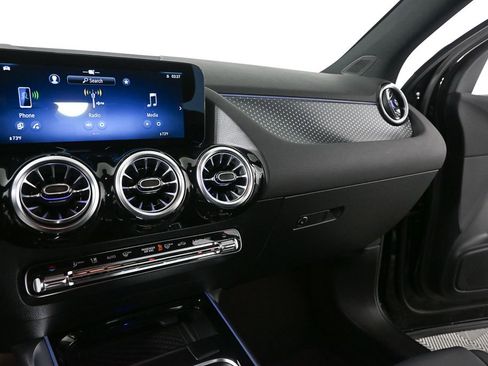 Certified 2026 Mercedes-Benz GLA 250 image 13