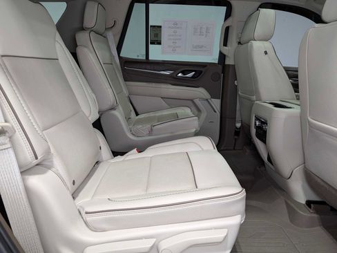 Certified 2022 GMC Yukon Denali w/ Max Trailering Package AWD/4WD image 43