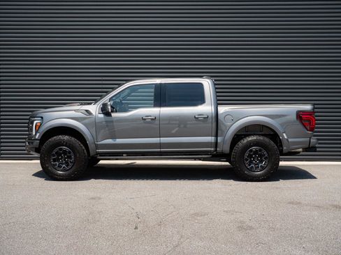 Used 2025 Ford F150 Raptor w/ Equipment Group 803A Raptor R AWD/4WD image 2