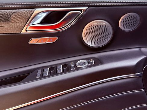 Used 2025 Genesis GV80 3.5T e-SC image 22