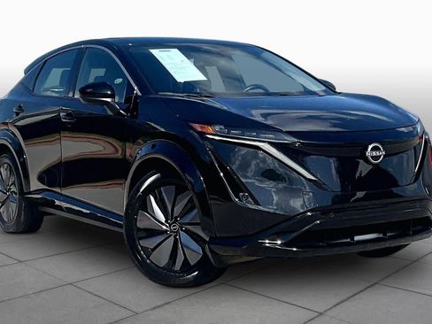 Used 2023 Nissan Ariya FWD image 2