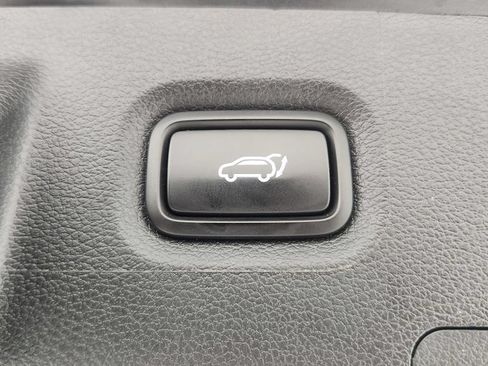 Used 2023 Hyundai Santa Fe SEL AWD/4WD image 18