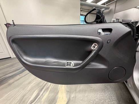 Used 2008 Pontiac Solstice GXP w/ Premium Package RWD image 41