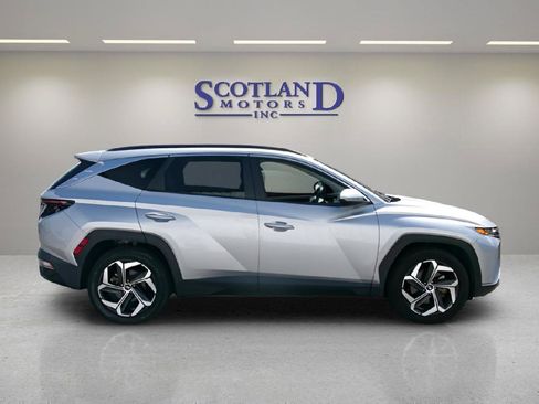 Used 2022 Hyundai Tucson SEL w/ Convenience + Premium Package FWD image 5